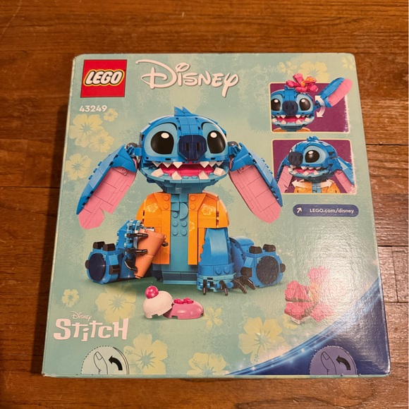 LEGO Disney Stitch - Picture 2 of 2